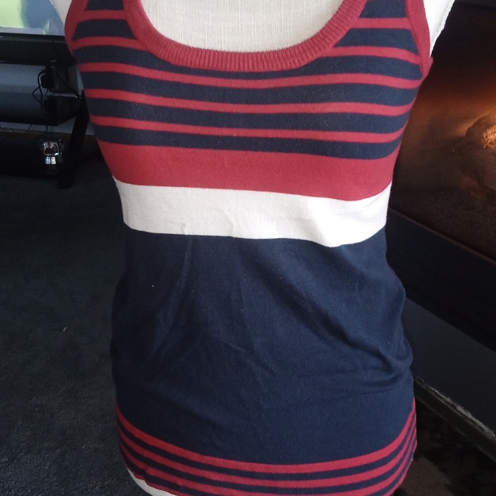Tank top - Picture 3 of 7